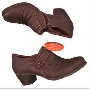 SOUL NWT Naturalizer Kariano Bootie Size 7 Ankle Boots Brown Comfort Shoes